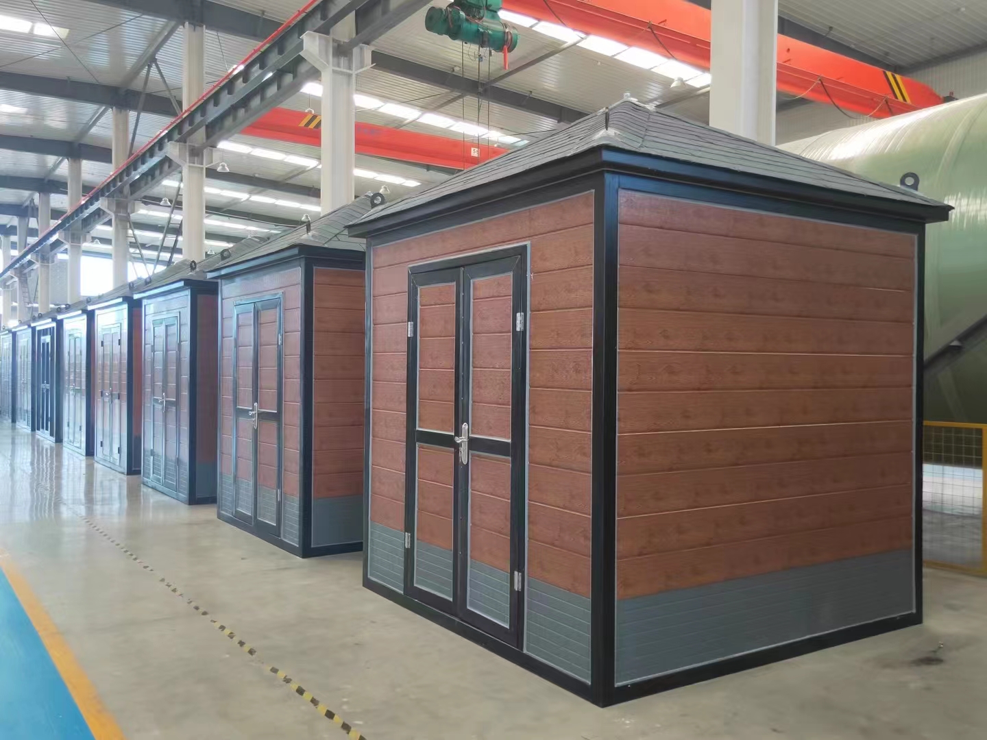 大型農(nóng)田自動灌溉設備